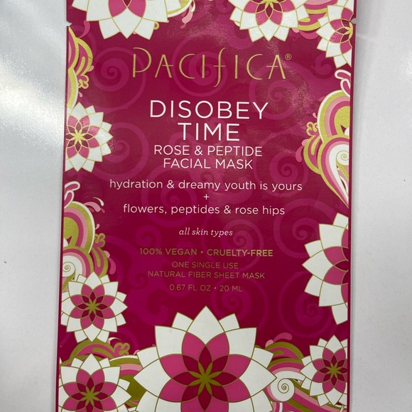 Assorted Face Masks - Picture 14 of 15